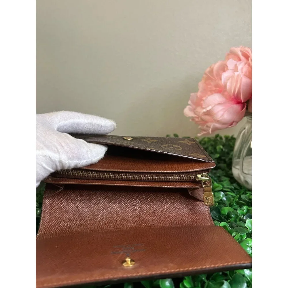 Louis Vuitton Monogram Vintage Portefeuille Trésor Bifold or Wallet on Chain